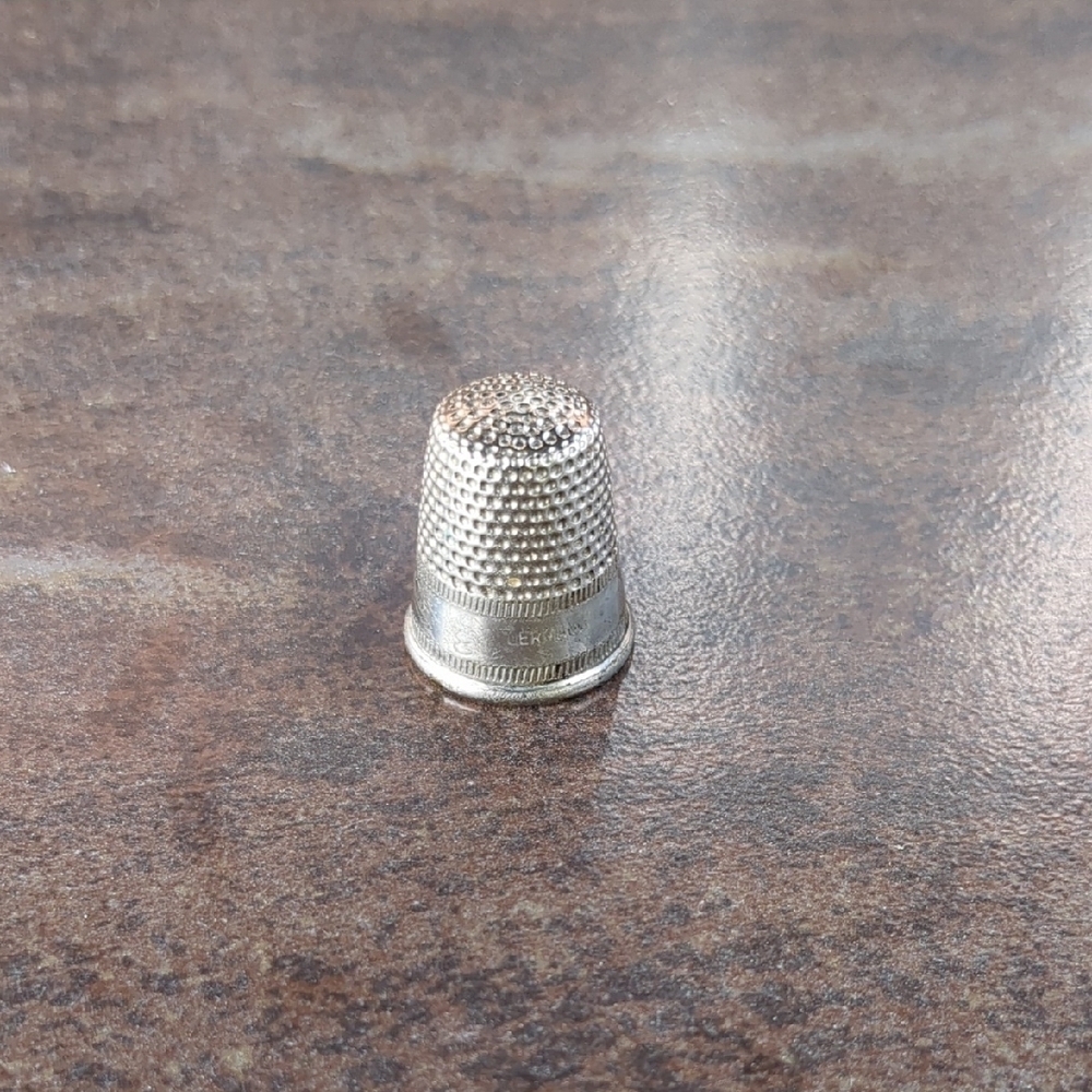 Metal Thimble